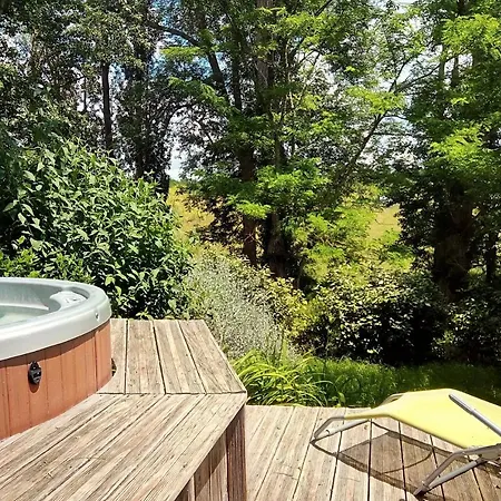 Holiday home Tournonzen